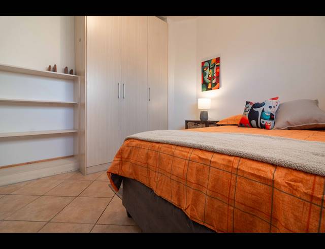 1 bed property to rent in CAPE TOWN CITY CENTRE